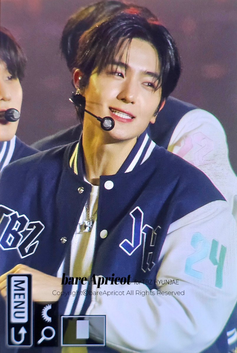 𝒃𝒂𝒓𝒆 𝑨𝒑𝒓𝒊𝒄𝒐𝒕 tweet media