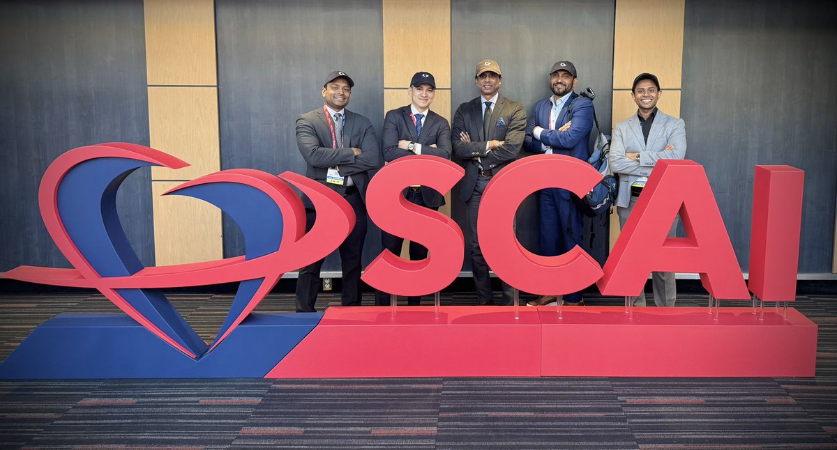 GiorgioMedranda's tweet photo. Happy @SCAI Hat Day!!!

Have you mentored me in the past? Sign my hat!

Have I mentored you before?
Sign my hat!

Each year a new hat, a new chapter in my career!!

#SCAI2026 https://t.co/xKy7861dU2