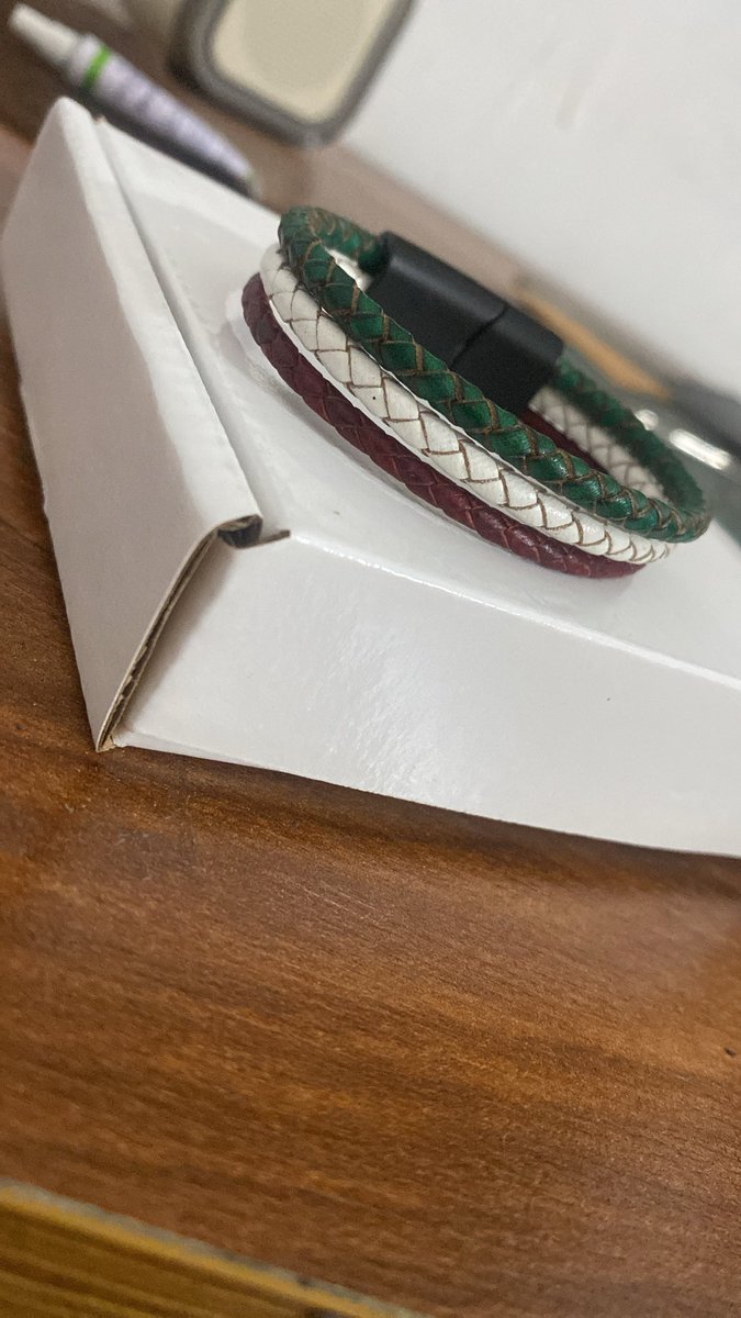 Sama🇮🇷 tweet media