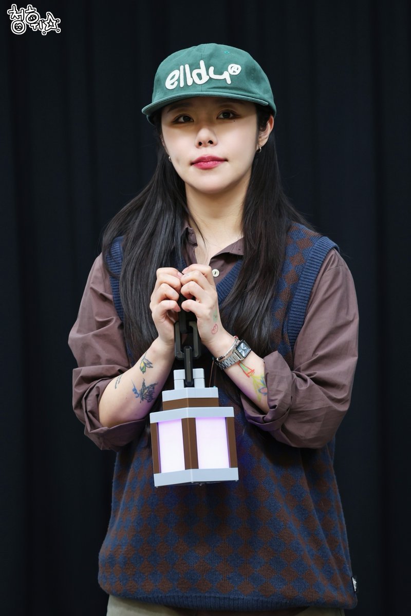 260424 휘인 에버라인 팬싸인회

#mamamoo #wheein #마마무 #휘인