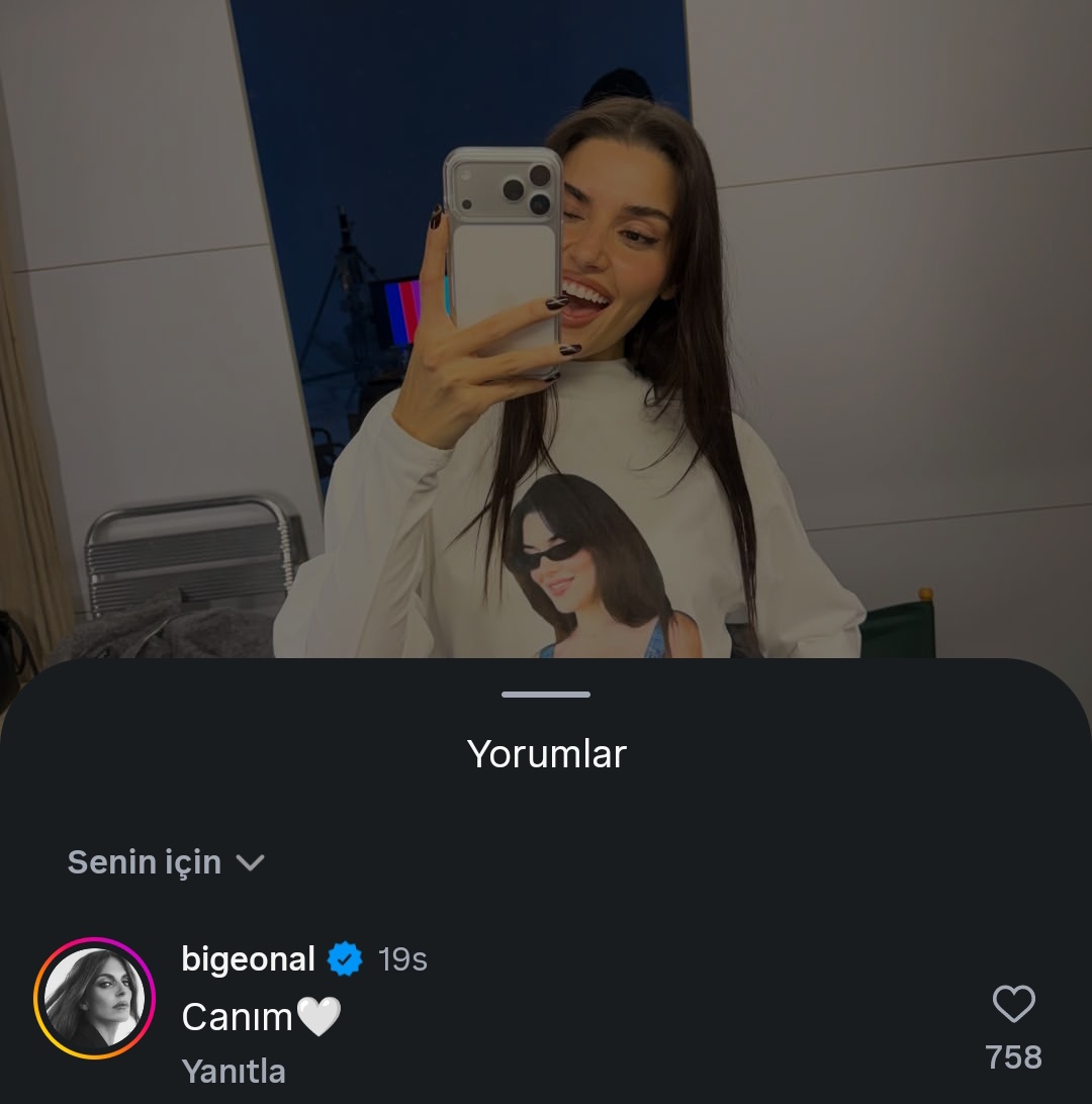 gomel966's tweet photo. Hande Erçel & Bilge Onal
#HandeErçel #BigeOnal https://t.co/heospQIAN7
