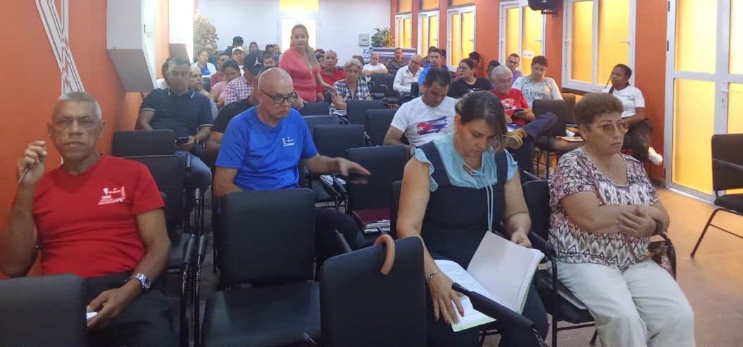 En la mañana de hoy se desarrolla el Balance trimestral de la Empresa Eléctrica Sancti Spíritus se colegian los principales indicadores técnicos productivos así como las estrategias de trabajo para dar cumplimiento a los objetivos planificados.
#SanctiSpíritusEnMarcha