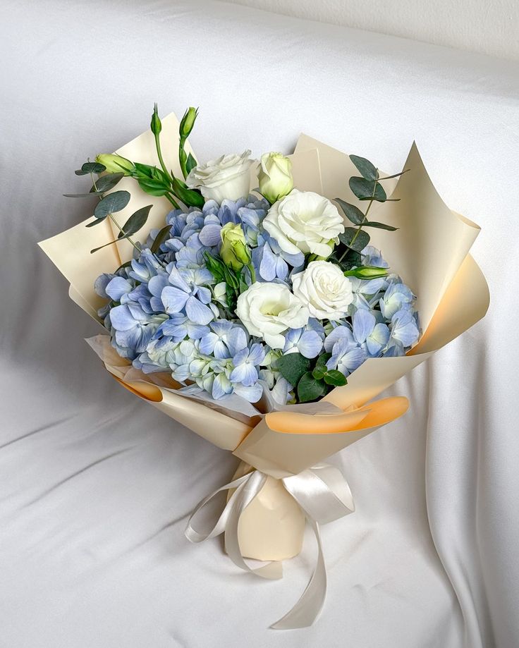 Ruang__Rasa's tweet photo. ˗ˏˋ ❀ 𝐅𝐢𝐭𝐮𝐫 𝐒𝐩𝐞𝐬𝐢𝐚𝐥 : 𝐊𝐢𝐫𝐢𝐦 𝐑𝐚𝐬𝐚 ❀ ˎˊ˗

From : Your beloved wifey
To : ( @focewd ) Mas 🖤
🎁 : blue bouquet
Message :
“Mas, i’ve been watching how hard you’ve been pushing yourself lately, and while I admire your strength so much, I want you to remember https://t.co/J23fAdqucF