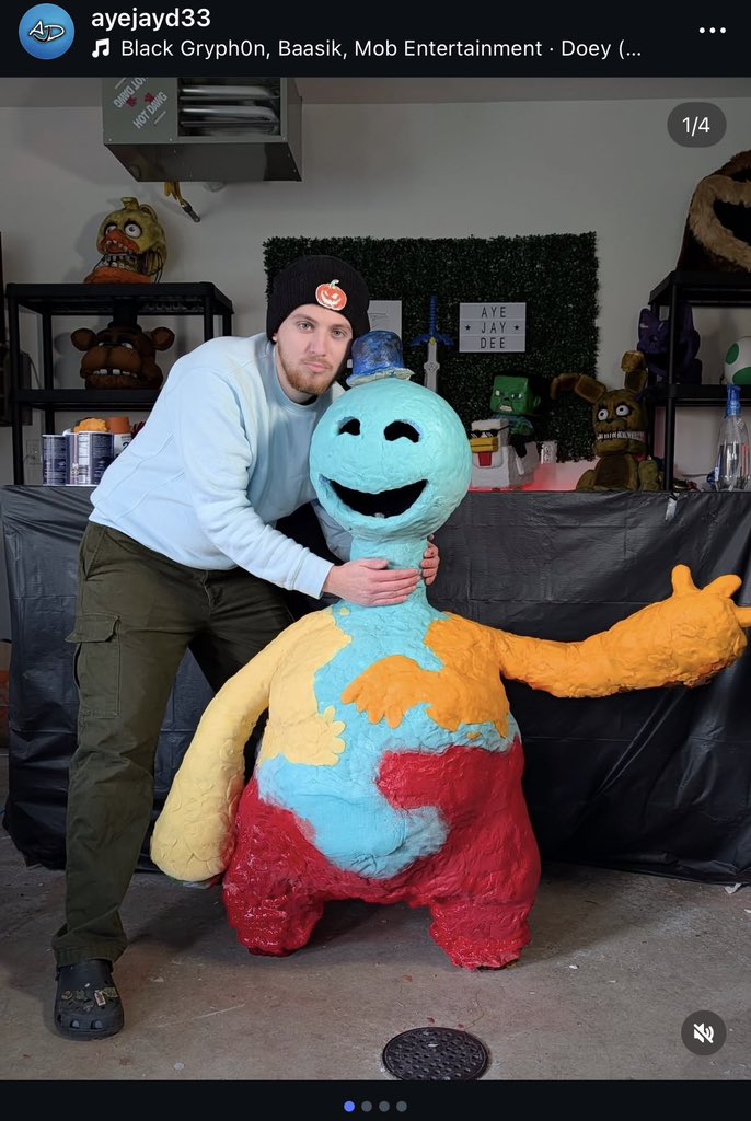 Fantime_Horror's tweet photo. 🔥 DOEY in REAL life modeling CLAY! 

👉 In October 2025, AJD created a giant DOEY the Doughman using actual modeling clay!

👀 This must have taken an incredible amount of work... what do you think?! 🔥

🔗 (Via: ayejayd33 on IG / @.itskittyuh for the info)
#PoppyPlaytime