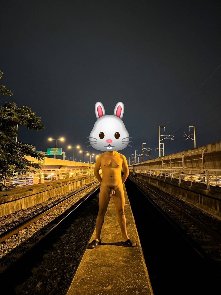 ปอนด์​ tweet media