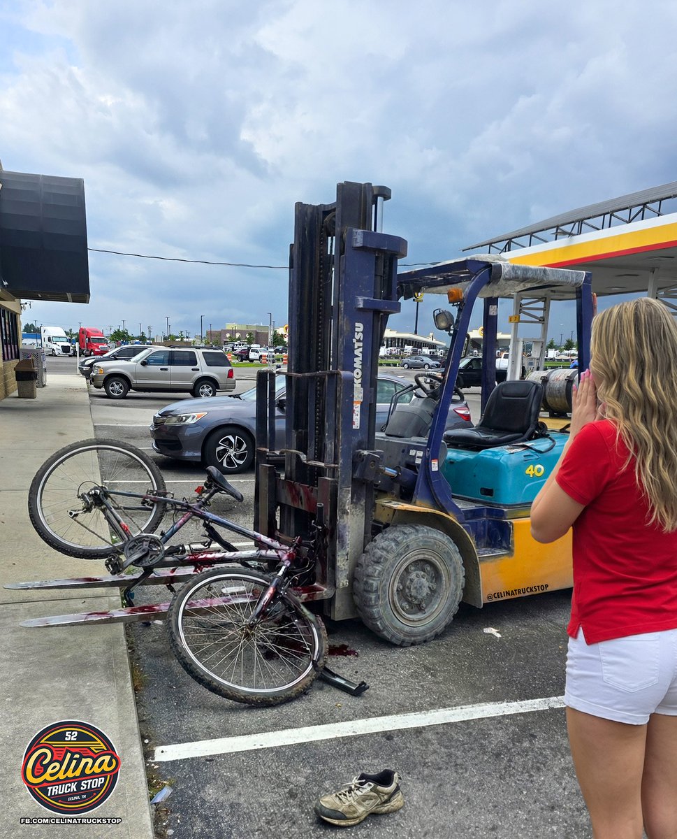 Celina 52 Truck Stop tweet media