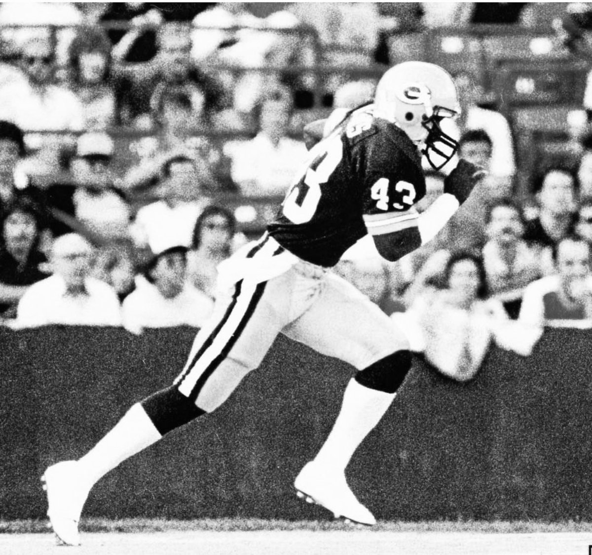 DaryllDJJones's tweet image. #FlashbackFriday
Shoutout to all the NFL Prospects “Dreams do come True!”
The Packers called my name in the 1984 NFL Draft…