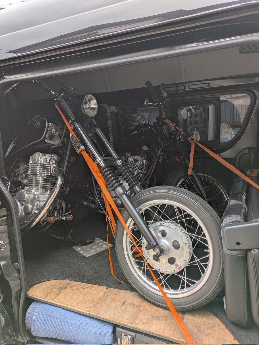 なっぴ@ tweet media