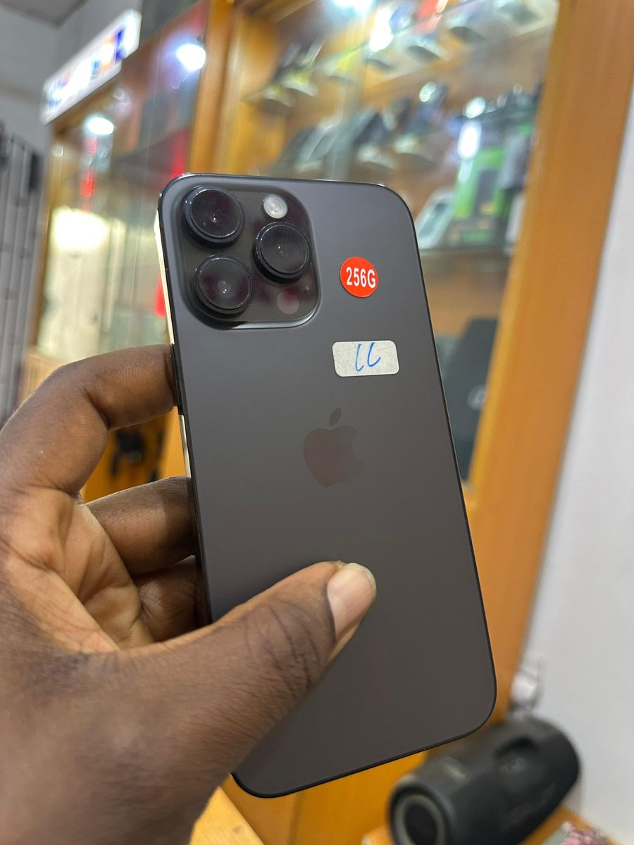 Val Gadgets tweet media