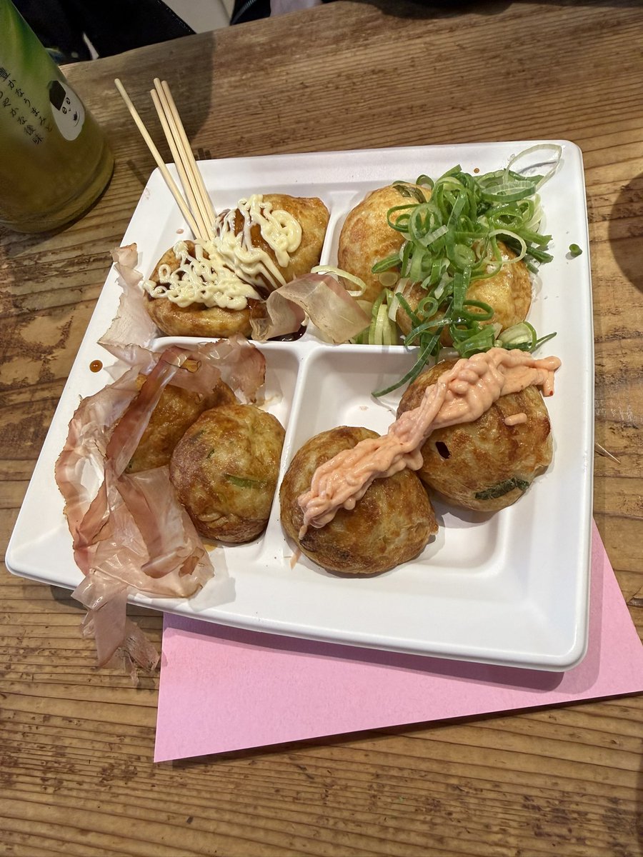 shooooo086's tweet photo. 大阪で食べたものたち https://t.co/14A2gWoeZu