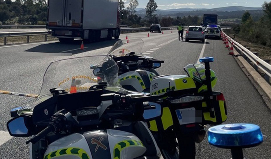 E112Andalucia's tweet image. 🔴Un fallecido en un accidente de moto en Atajate #Málaga  

📻Pódcast: open.spotify.com/episode/2d2iHb…

🗞️Más información, 👇  juntadeandalucia.es/presidencia/po…