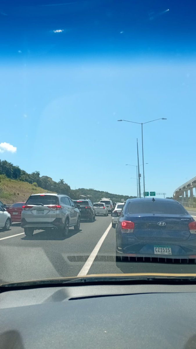 Tráfico Panamá tweet media