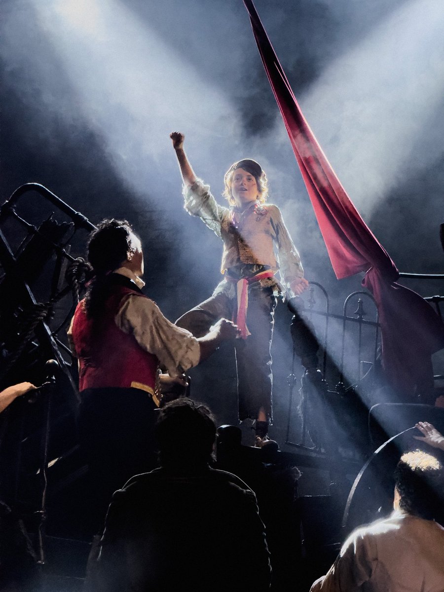 Les Misérables tweet media