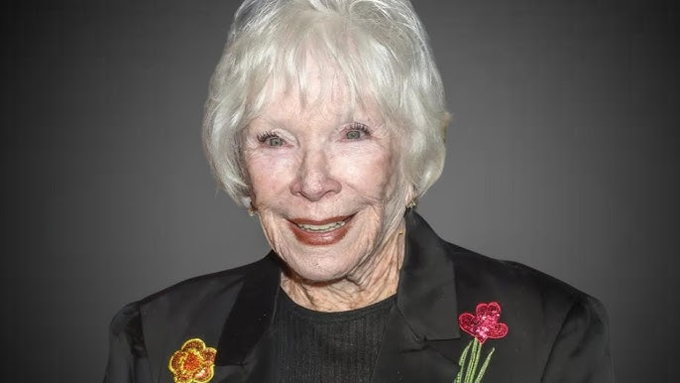 iShowTunes's tweet image. Happy 92nd Birthday to #LivingLegend... #ShirleyMacLaine !
An American Actress &amp;amp; Author, known for her portrayals of quirky, strong-willed &amp;amp; eccentric women, she has received numerous Accolades over her 8-Decade Career, including 1 #OSCAR, 1 #EMMY, 2 #BAFTAs &amp;amp; 6 #GoldenGlobes !