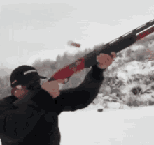 CChrisWright's tweet photo. #thenoon 
In some parts of the country, Drone delivery is like skeet shooting with a prize https://t.co/gqKrMwHPcY