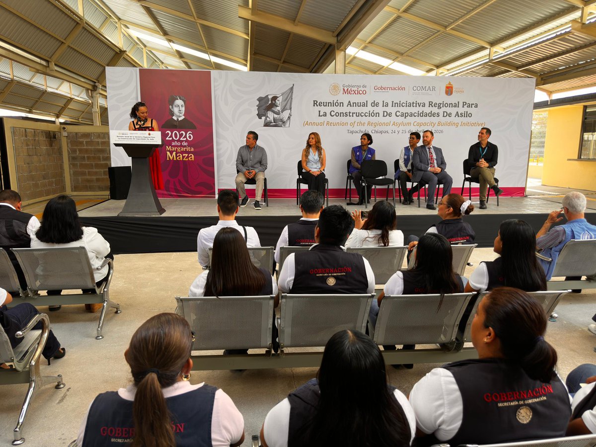 comar_sg's tweet photo. Se da inicio a la Reunión Anual de la Iniciativa Regional para el Fortalecimiento de las Capacidades de Asilo #RACBI con un recorrido en las instalaciones del #CentroMultiservicios de la Comisión Mexicana de Ayuda a Refugiados en Tapachula #Chiapas.
@xade_mm @SEGOB_mx https://t.co/ROw9e0zt9x