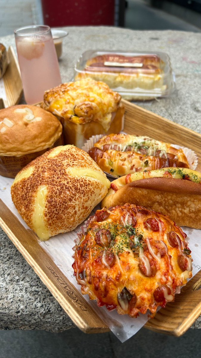 Ieszer Corpuz tweet media