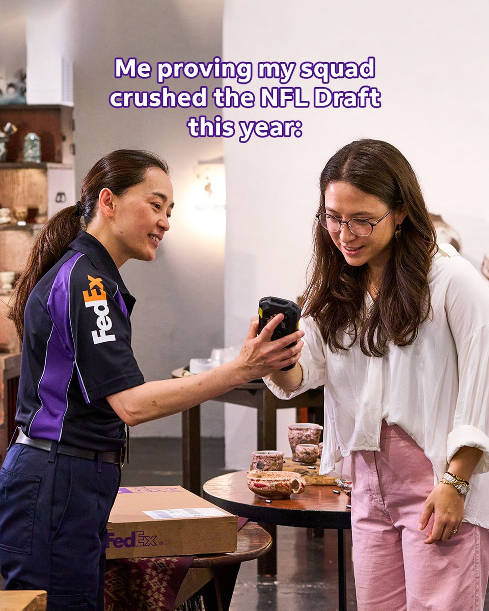 FedEx tweet media