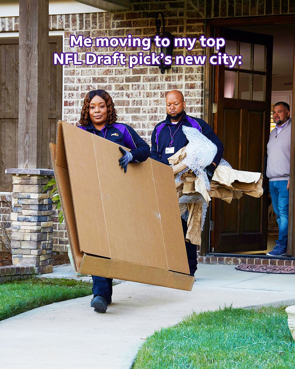 FedEx tweet media