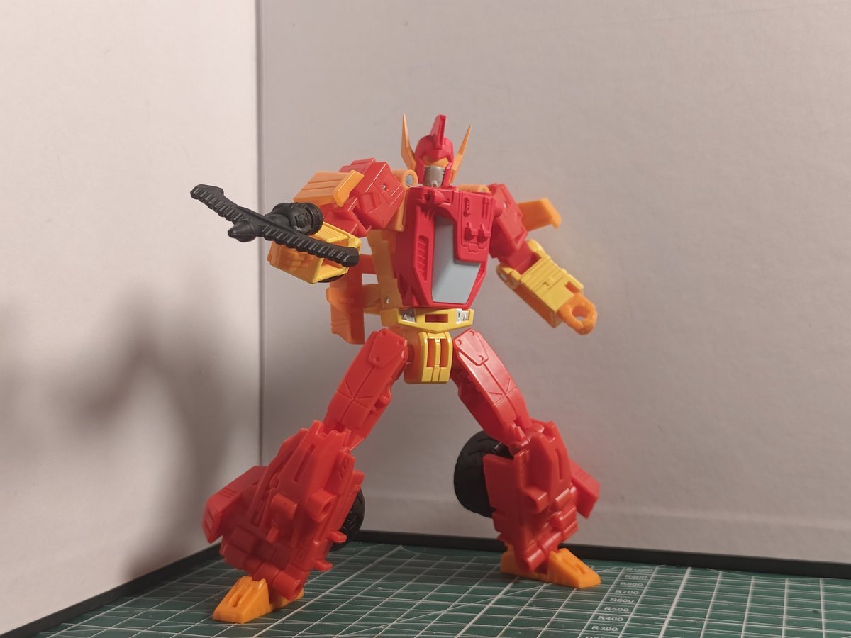 IDW Jetfire tweet media