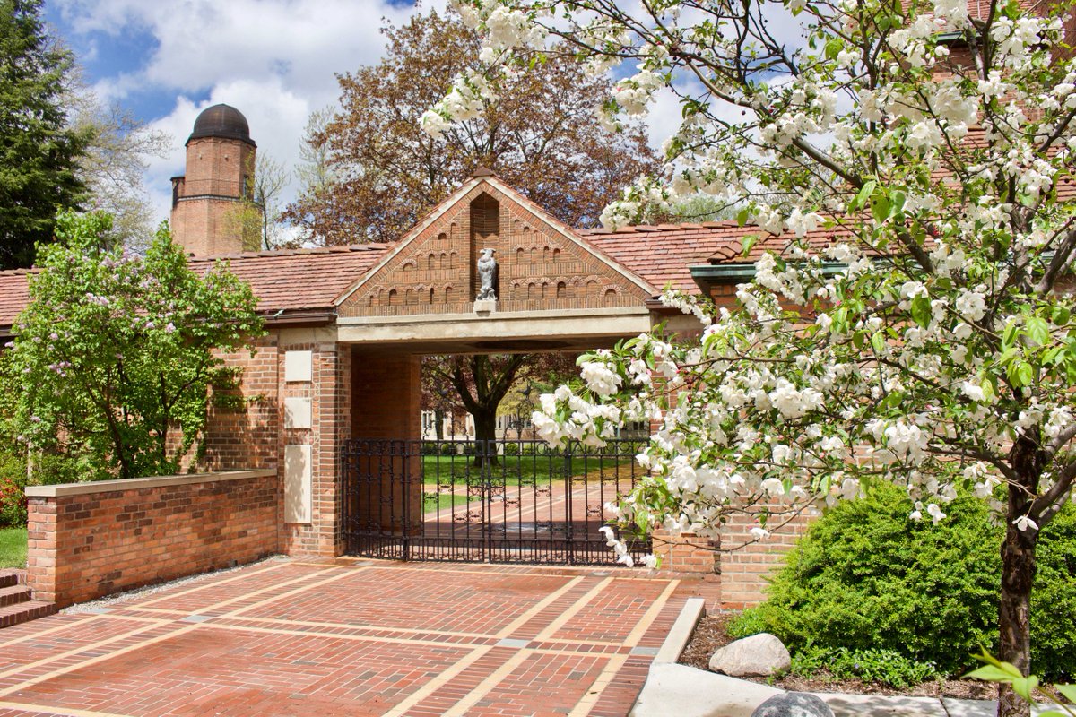 CranbrookSchool's tweet photo. Reunion is a fantastic opportunity to reconnect with friends, new and old. This year, it’s also a perfect moment to get up to speed on campus happenings, with an opportunity to learn about reimagining Saarinen’s dormitories for contemporary student life. 

Click here to register for reunion today: https://t.co/7wNRwYoKpk