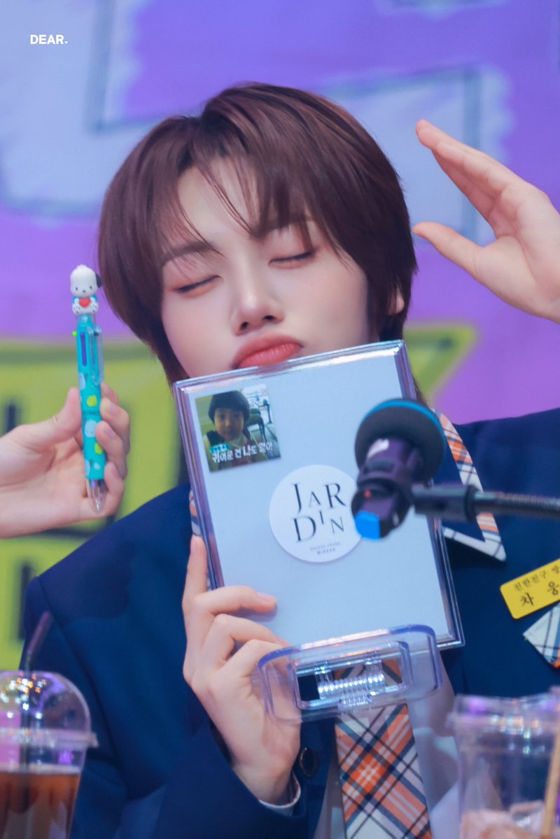 차기 tweet media