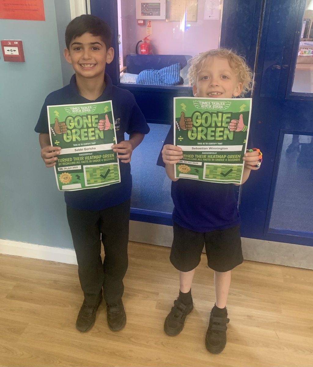 Claire Winnington tweet media