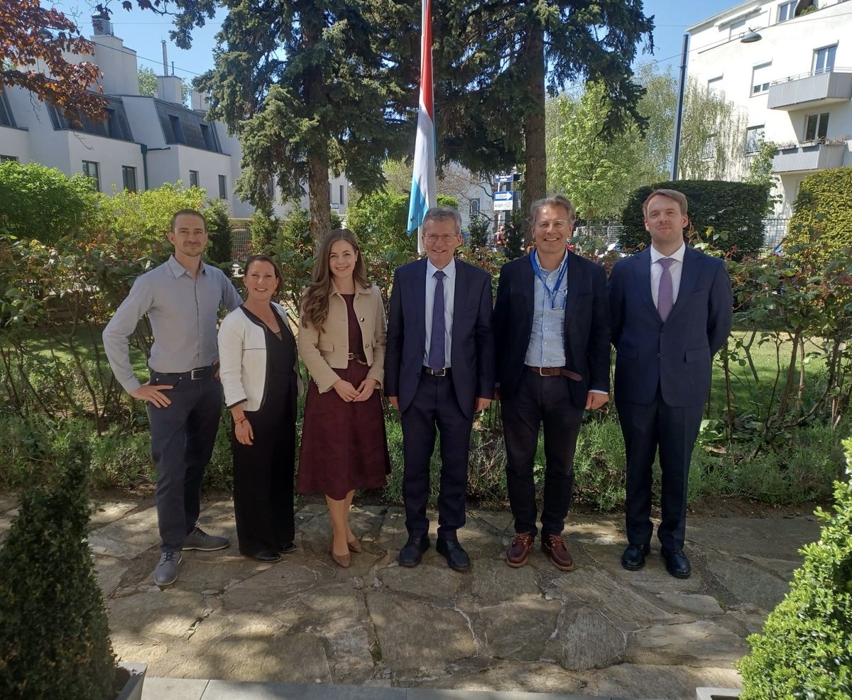 LUinVienna's tweet image. Heute traf @LUinVienna🇱🇺 das Team von TTTech. #Aerospace &amp;amp; #Technology im Fokus: Einblicke in aktuelle Entwicklungen und technologische Ansätze in der #LuftUndRaumfahrt🚀
#Luxembourg #Innovation #SpaceTech