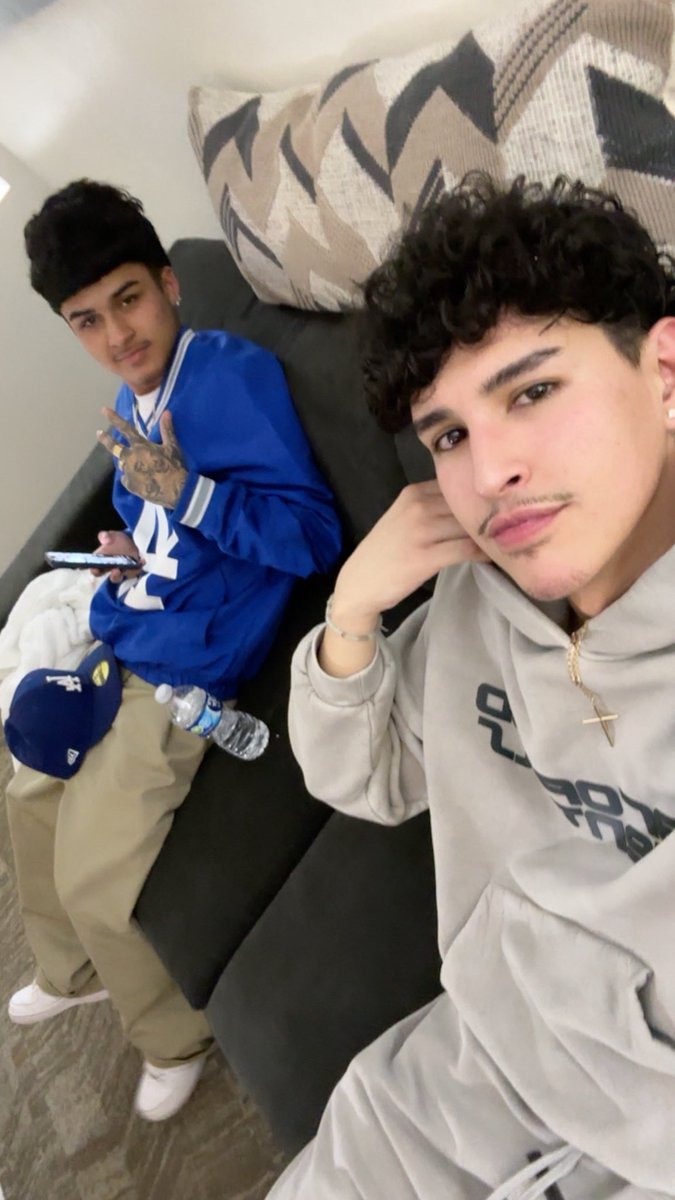 YRHKEV💜🍆 tweet media