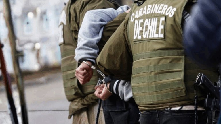 Radio Universal tweet media