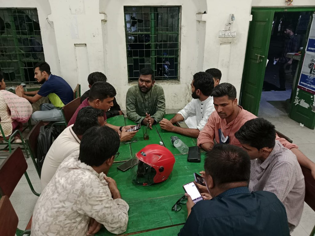 SabbirSays's tweet photo. পরিবর্তনের প্রচেষ্টায় এগিয়ে চলার নামই রাজনীতি।
এখানে আলোচনা হবে, সমালোচনা হবে, মতামত থাকবে, মতবিরোধও থাকবে, সম্পর্ক নষ্ট হবে, আবার নতুন সম্পর্ক হবে। তবে সবকিছুর উর্ধ্বে যা থাকবে তা হলো লক্ষ্য।
দেশের জন্য জনগণের জন্য সর্বোত্তম কাজ করার লক্ষ্য।

#রাজনৈতিক_আলাপ 
#PoliticsBD https://t.co/U9AYbnntzS