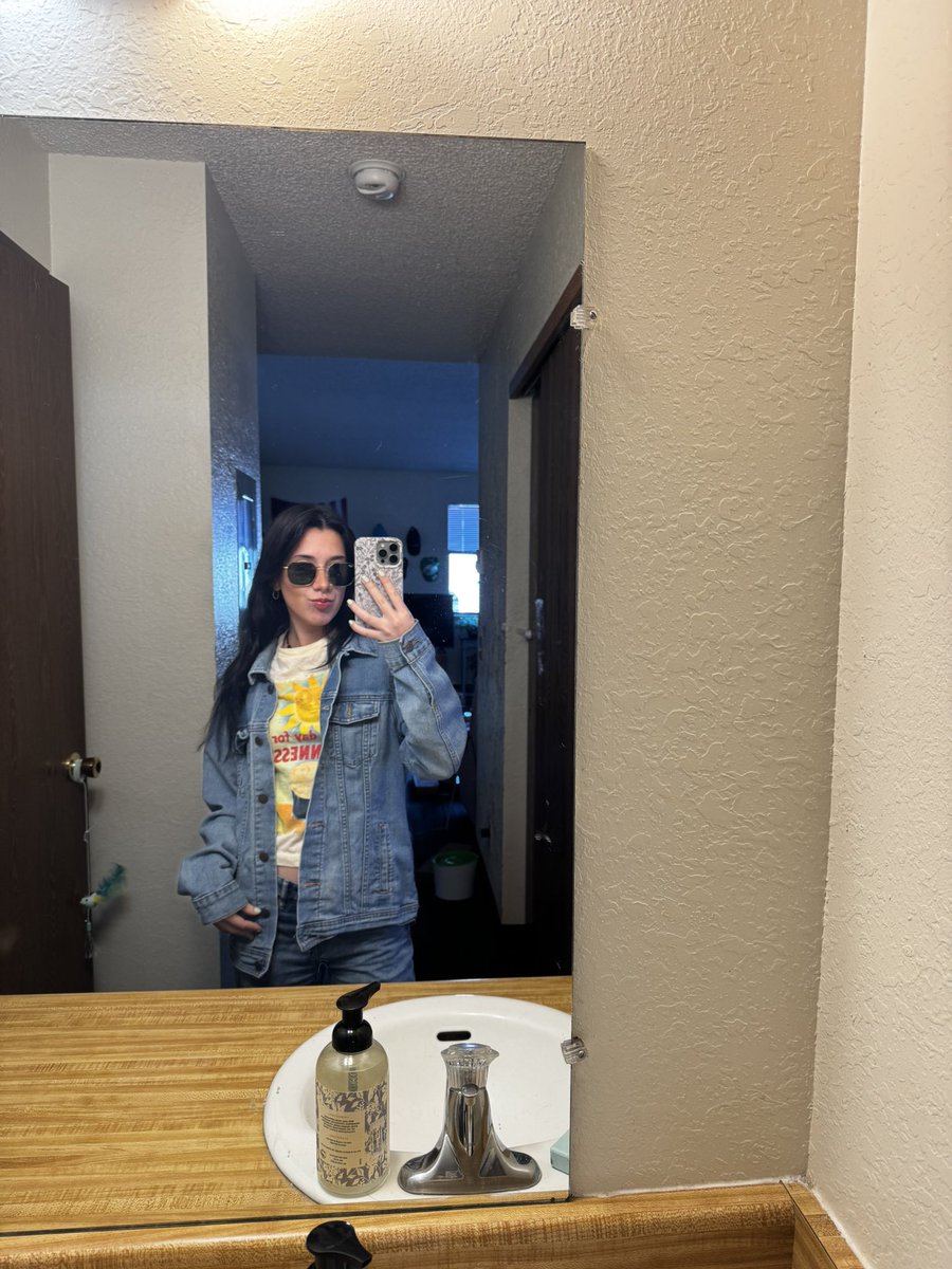 brookelynne tweet media