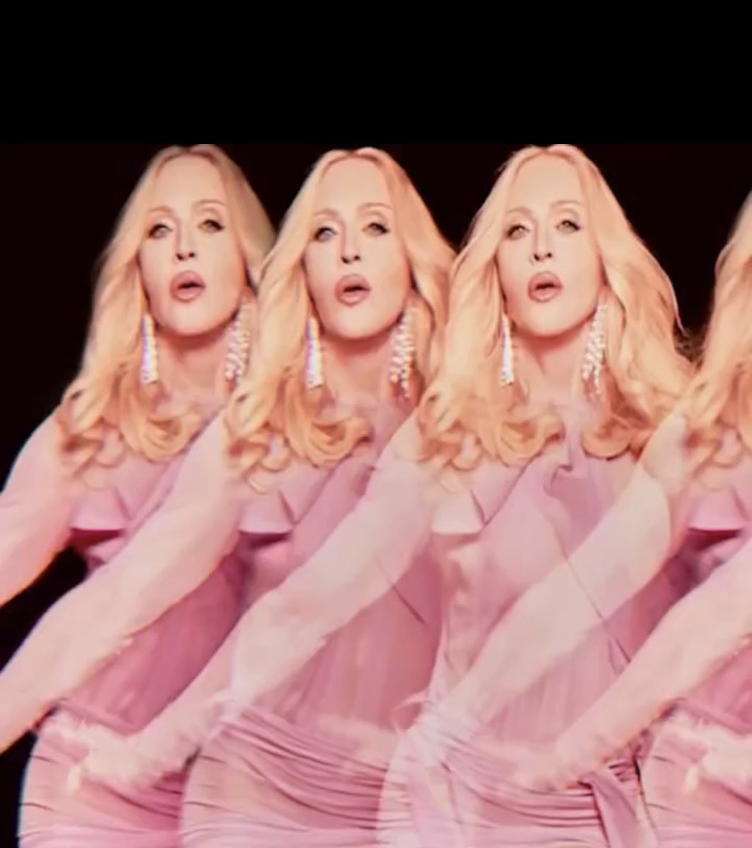 MIRIANA on the dance floor🪩 tweet media