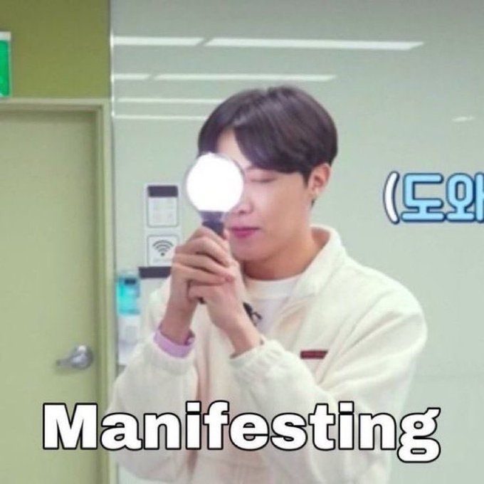 lui 𔓘 VAI CONSEGUIR O INGRESSO DO BTS tweet media