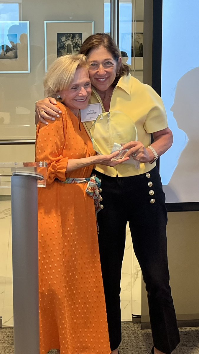 Amy M. Jacobs tweet media