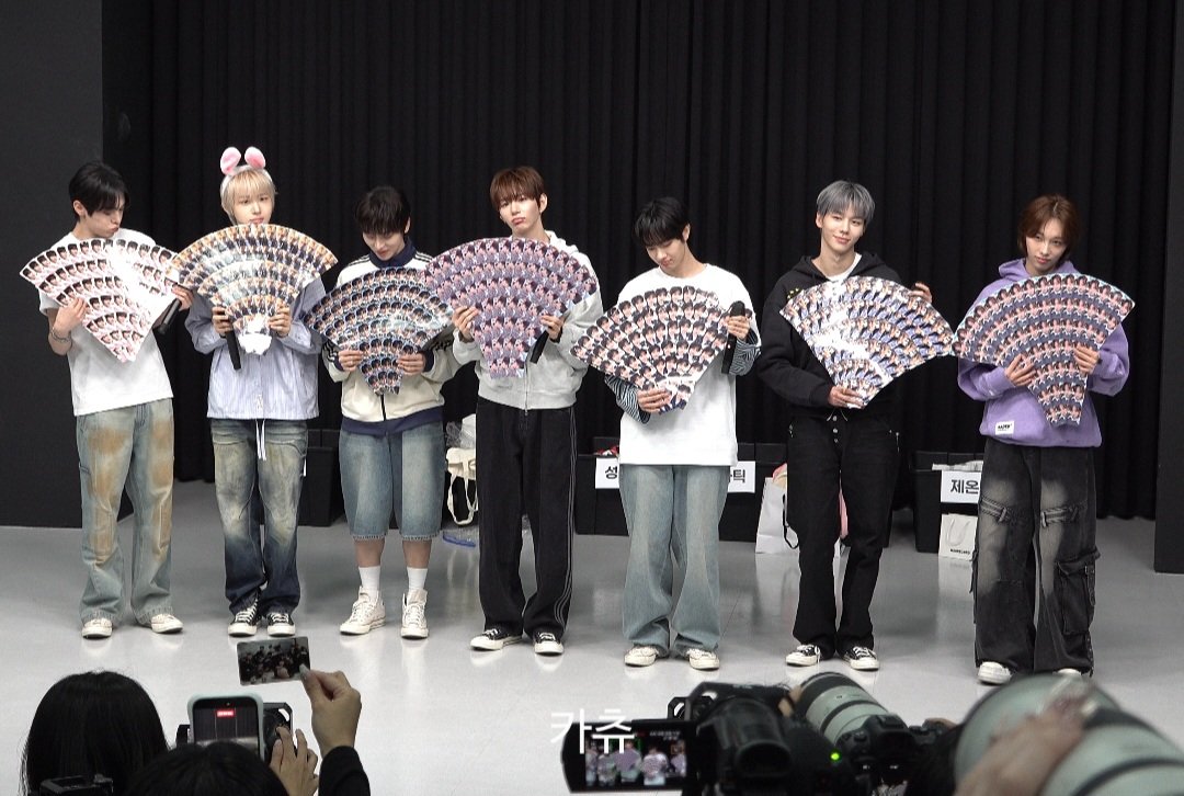 카츄₊˚ tweet media