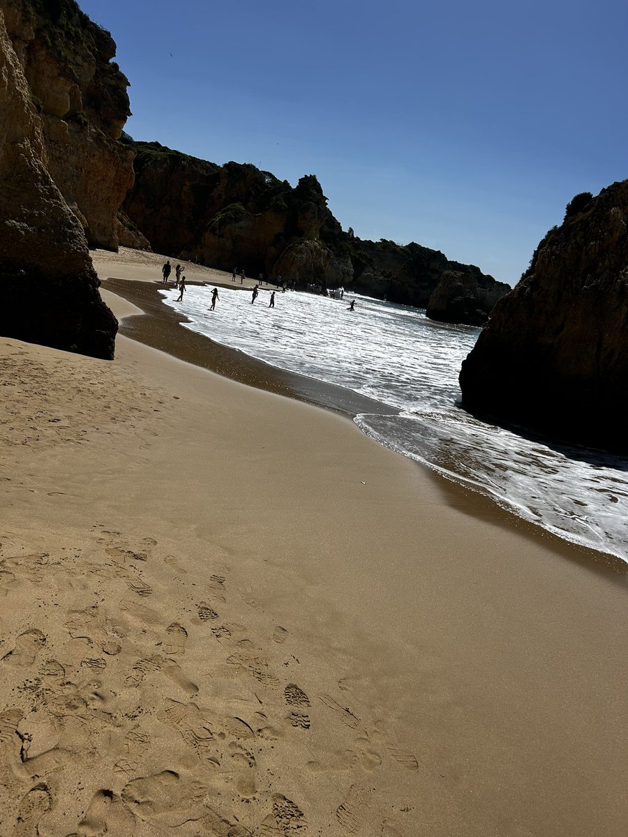 🍷🏖️Tony⚽️🍷✈️ tweet media