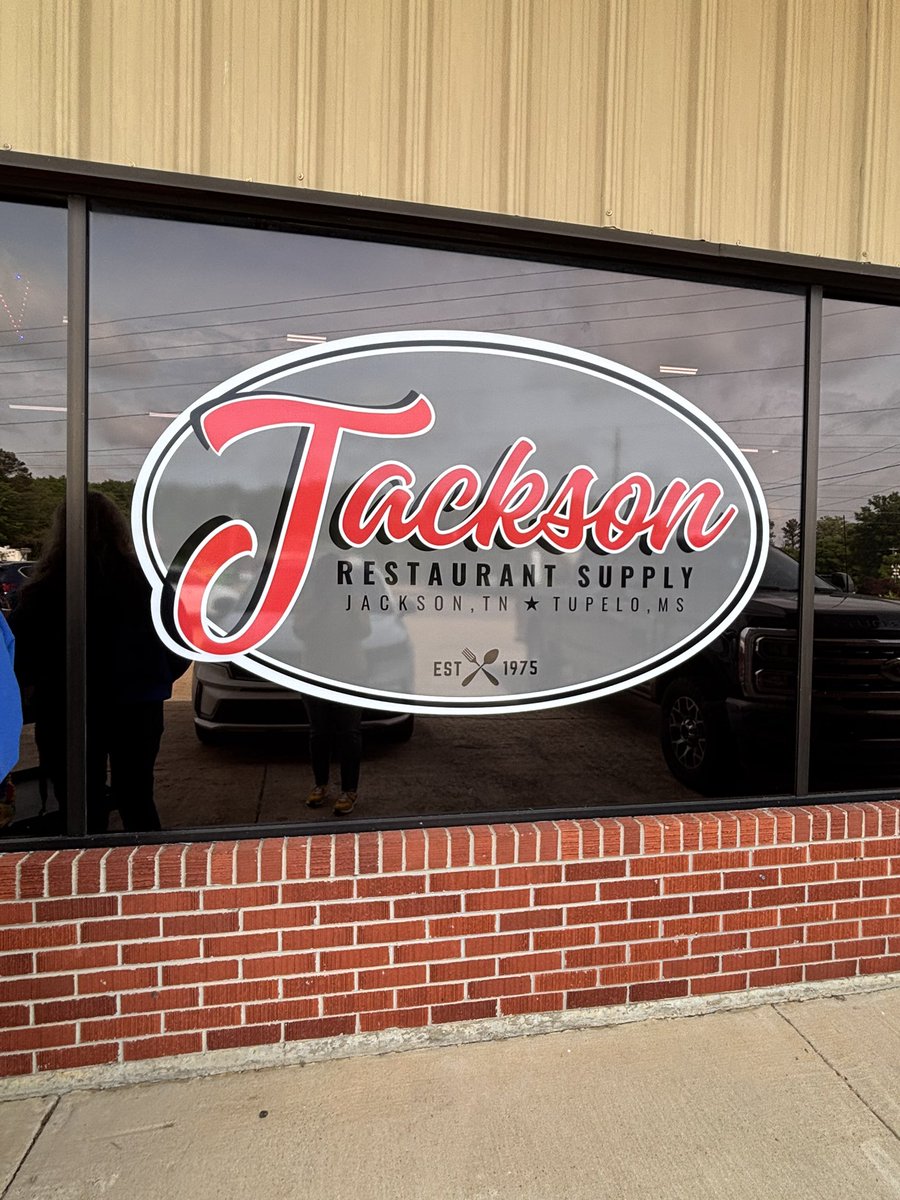 CareerTech_TPSD's tweet image. Shouting a Great BIG Thank you to Jackson Restaurant Supply for donating items to our Culinary Arts program. We APPRECIATE our community partners.💙💛 #culinary #stakeholders #tpsd