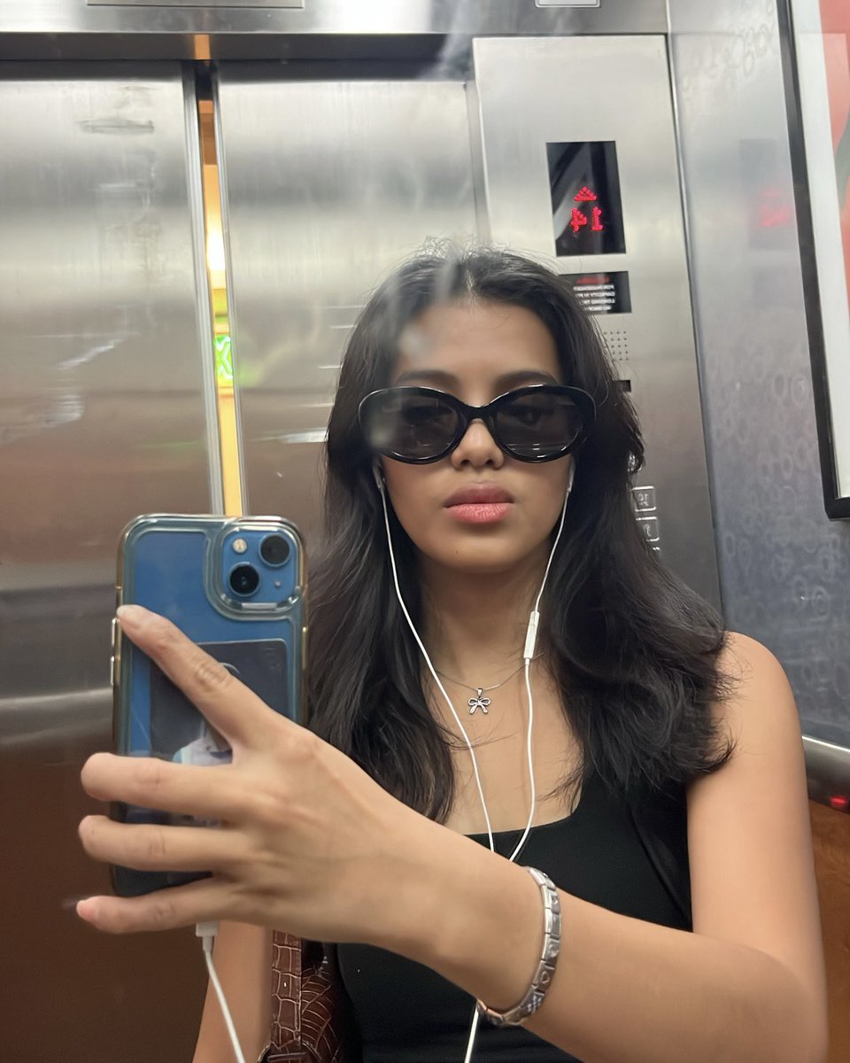 ani 🚥 tweet media