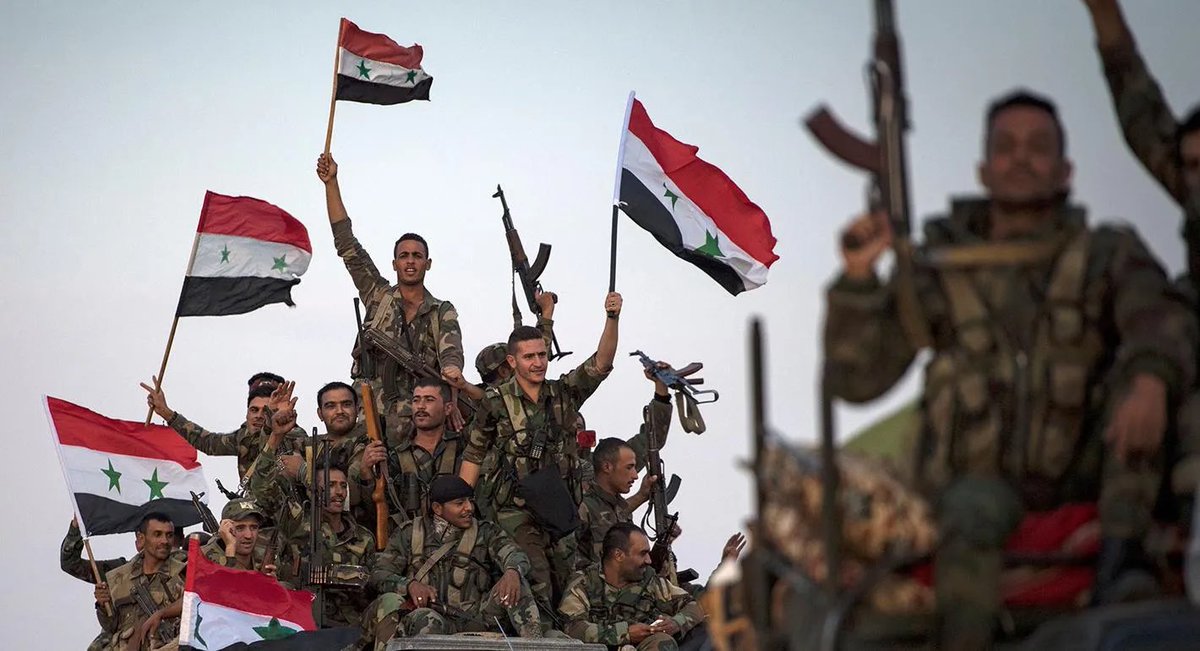 صرخة في وجه مدافن الضمير
"بينما كان بطل الجيش السوري يقتلع الموت من أنياب ذئاب جُبلت على نهش الكبد وغرس النصل في الوريد، كان هناك في 'بالوعات' المدن وعفونة المنافي سماسرة يعيدون تدوير خستهم؛ ليخرجوا علينا اليوم ببرود الجثث الملقاة في العراء، ينهشون بألسنتهم المسمومة سُمعة مَن
