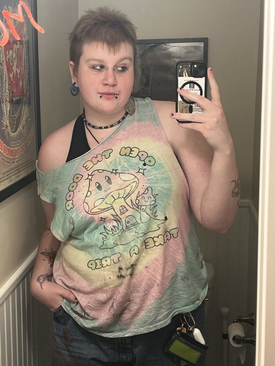 Axle Mars tweet media