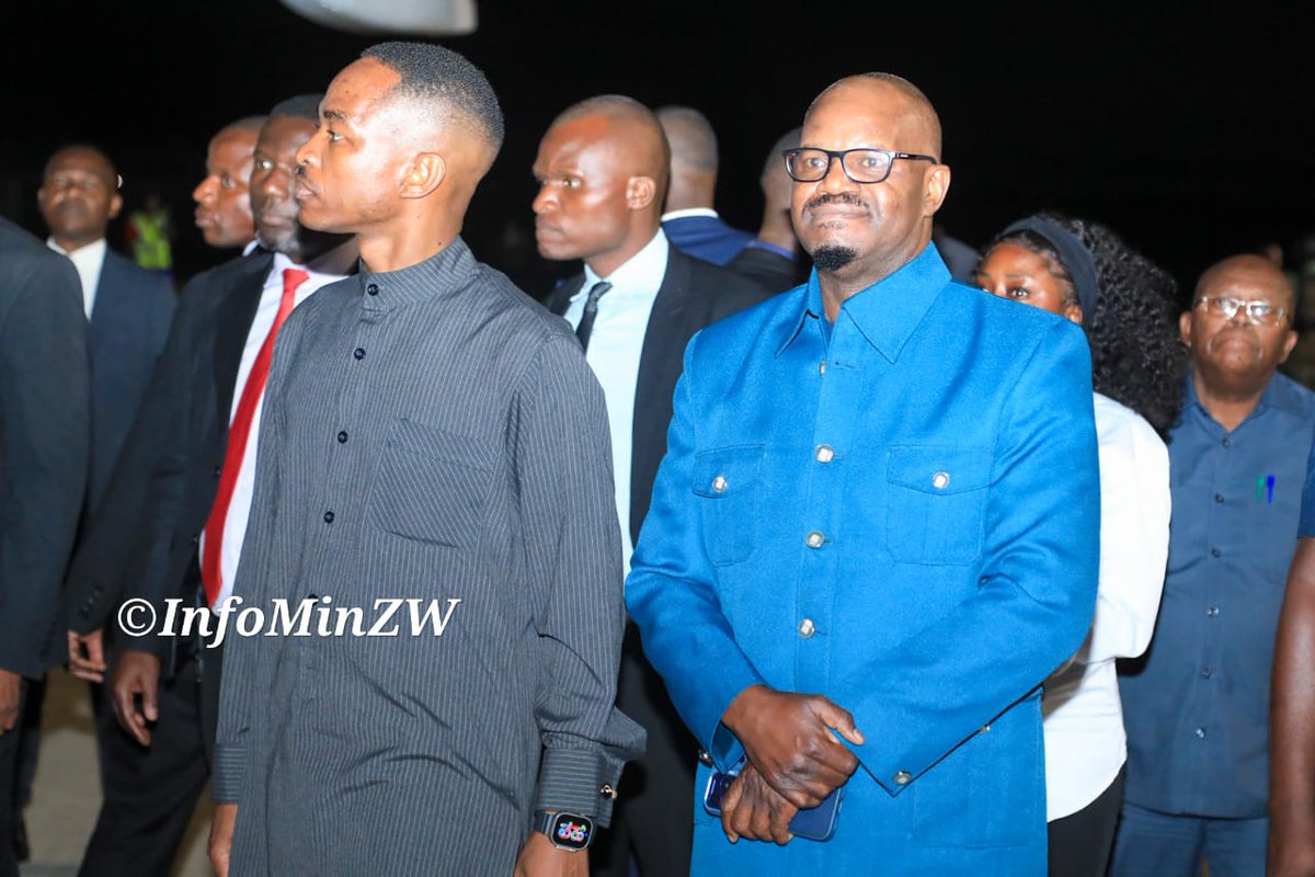 nicolehondo's tweet image. His Excellency President Emmerson Mnangagwa is back home from Eswatini, where he joined other regional leaders in celebrating His Majesty King Mswati III's 40th Anniversary and 58th Birthday celebrations. The celebrations were held at Somhlolo Stadium in Eswatini. 
#Engagement