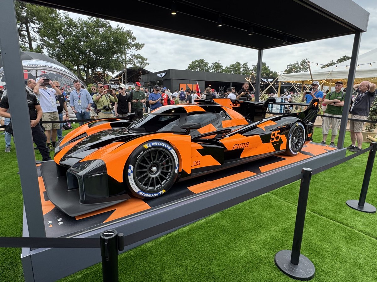 FulvioVigilante's tweet image. Svelato il nome della Hypercar con cui il team di Woking torna nella top class del #WEC nella stagione 2027
🟧 #McLaren MCL-HY 

Presentazione ufficiale il 4 Maggio e tra metà dello stesso mese e la fine ci sarà il primo shakedown della vettura (tra l'altro in Italia a Varano).