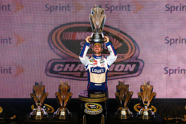 TanorCampos's tweet image. Previous Year: Jimmie Johnson firmly established his legacy forever during the 2010 NSCS season as he won his 5th straight #NASCAR Cup championship by 39 points over Denny Hamlin while scoring 6 wins, 17 top 5's, 23 top 10's, 2 poles, 1,315 laps led, and average finish of 12.2