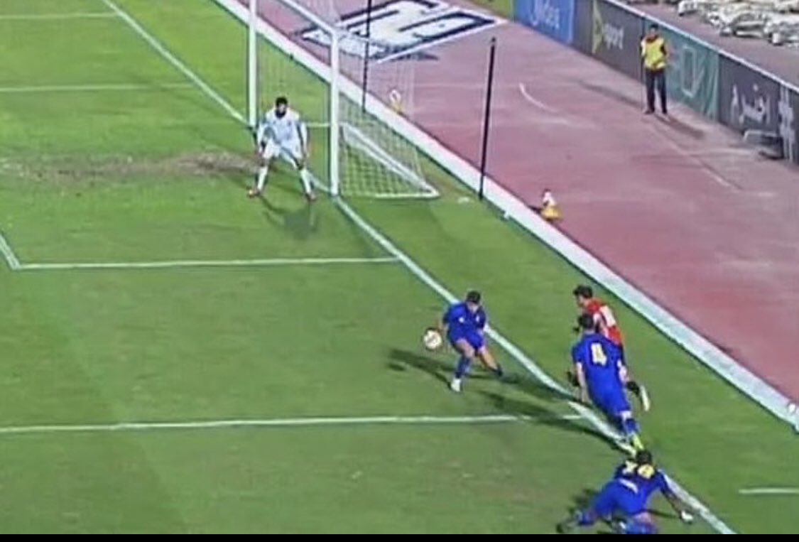 اهلاوي حر tweet media