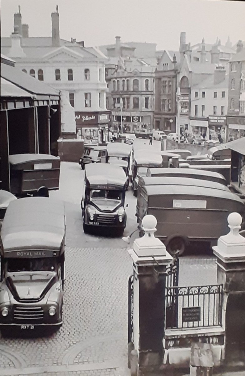 oldpicposter's tweet image. 1959 Stanley Street showing GPO Yard and garage, Whitechapel. #liverpool