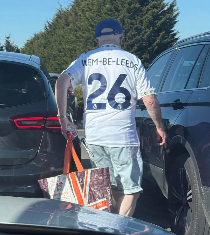 Football Away Days tweet media