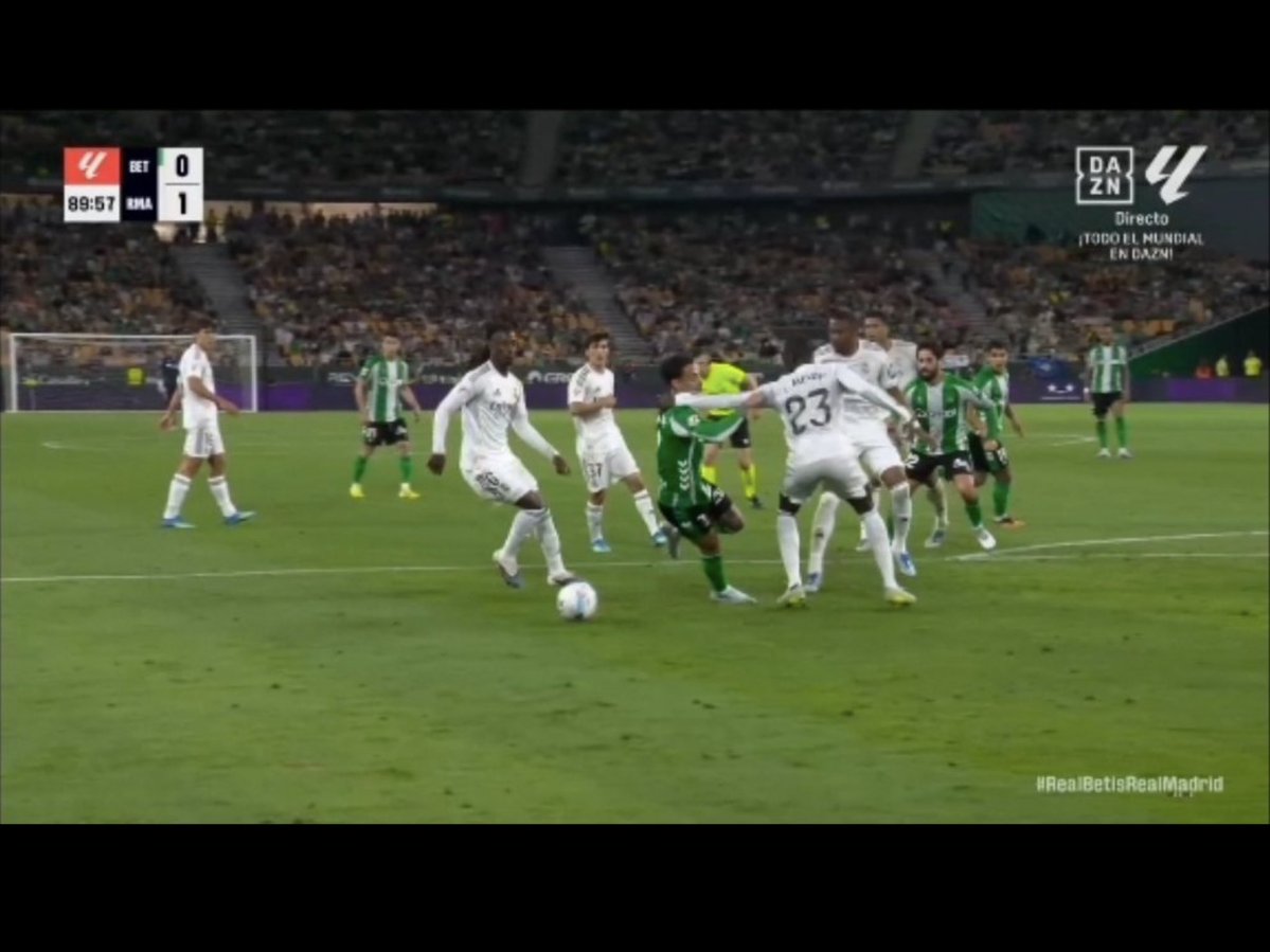 Manolo Lama tweet media