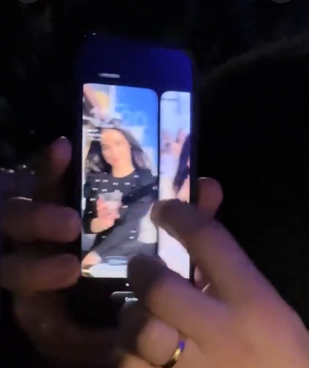 <a href="/Queen_primis/">🦋Queen Primis🌹</a> Unfortunately the guy with Multiple back ground pictures will get Played the Most 😭💀