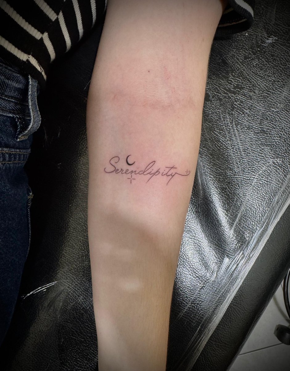 elisa 🩺 VAI VER O BTS tweet media